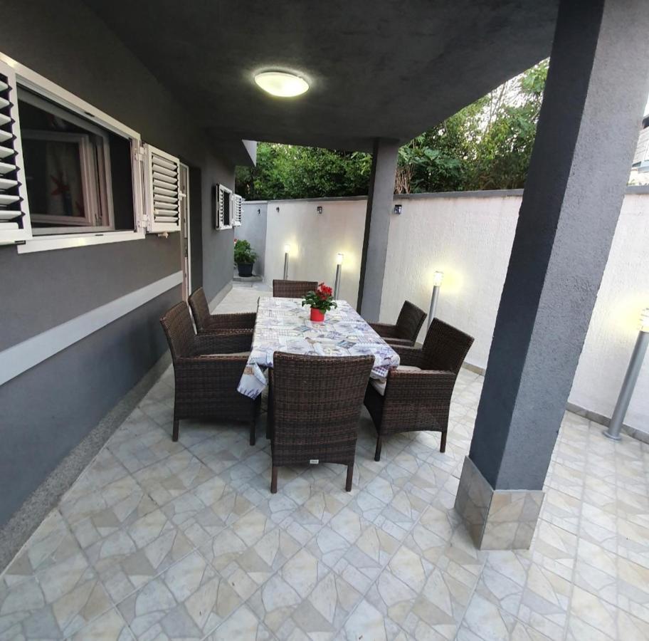 Apartman Karla Ядрия Экстерьер фото