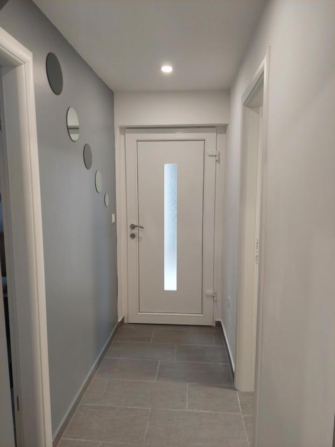 Apartman Karla Ядрия Экстерьер фото